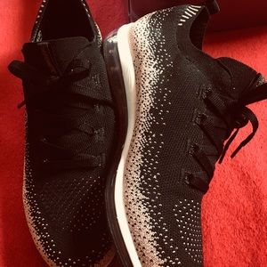 Brand new sketch air size 9